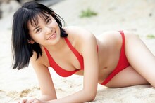 山崎夢羽「夢羽」掲載カット