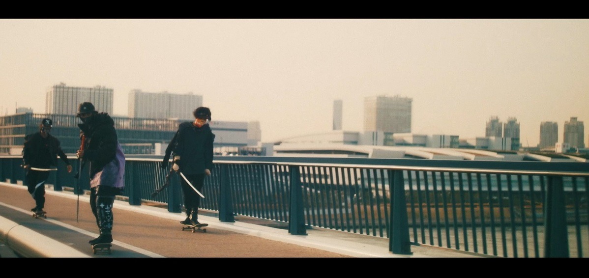 MAN WITH A MISSION「Change the World」ミュージックビデオより。
