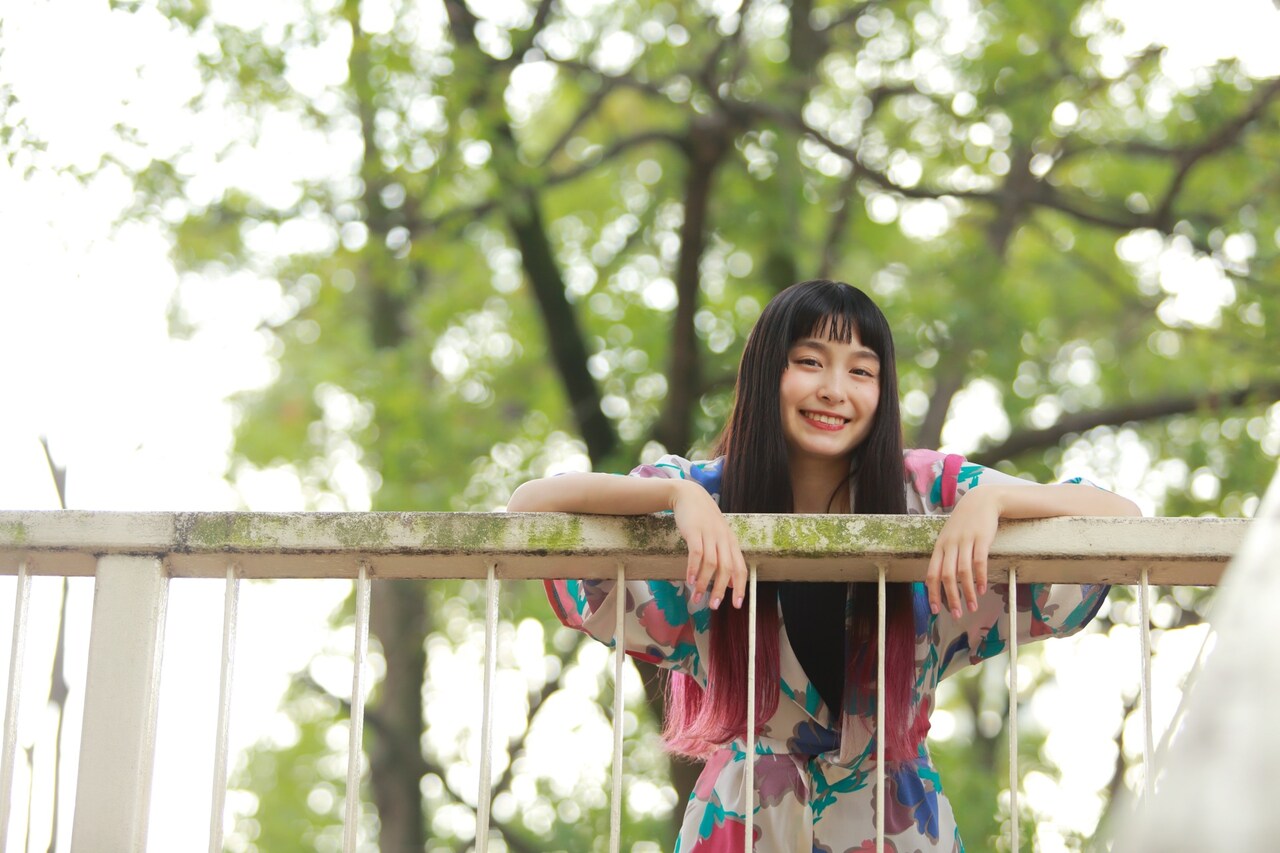 トミタ栞デビュー7周年の本日インスタライブ実施、「どうにかなりそう」配信決定