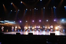 「ズルいよ ズルいね」のバラードバージョンを歌う=LOVE。（写真提供：代々木アニメーション学院）