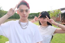 左からNovel Core、Hina（FAKY）。