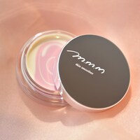 m.m.m.「スキンムーザー」（撮影：編集部）問い合わせ：コスメキッチン 03-5774-5565