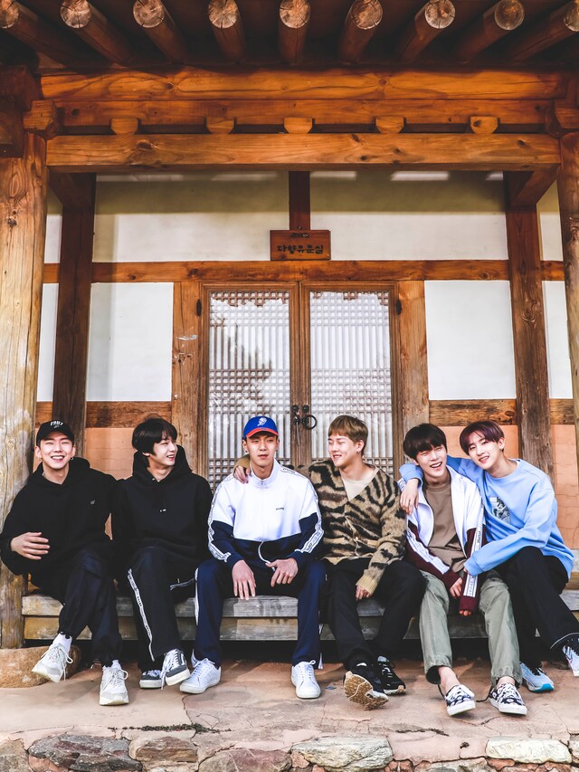 「MONSTA Xの今は休暇中」メインビジュアル