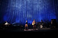 ハンバート ハンバート「はたらくふたり Live at Nakano Sunplaza hall」より。