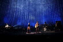 ハンバート ハンバート「はたらくふたり Live at Nakano Sunplaza hall」より。