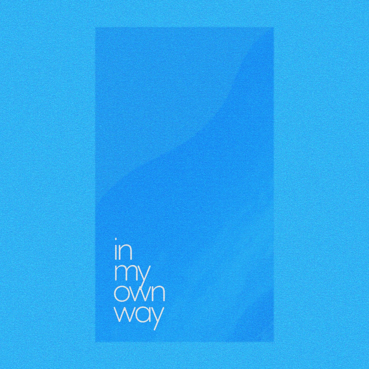 in the blue shirt「in my own way e.p.」配信ジャケット