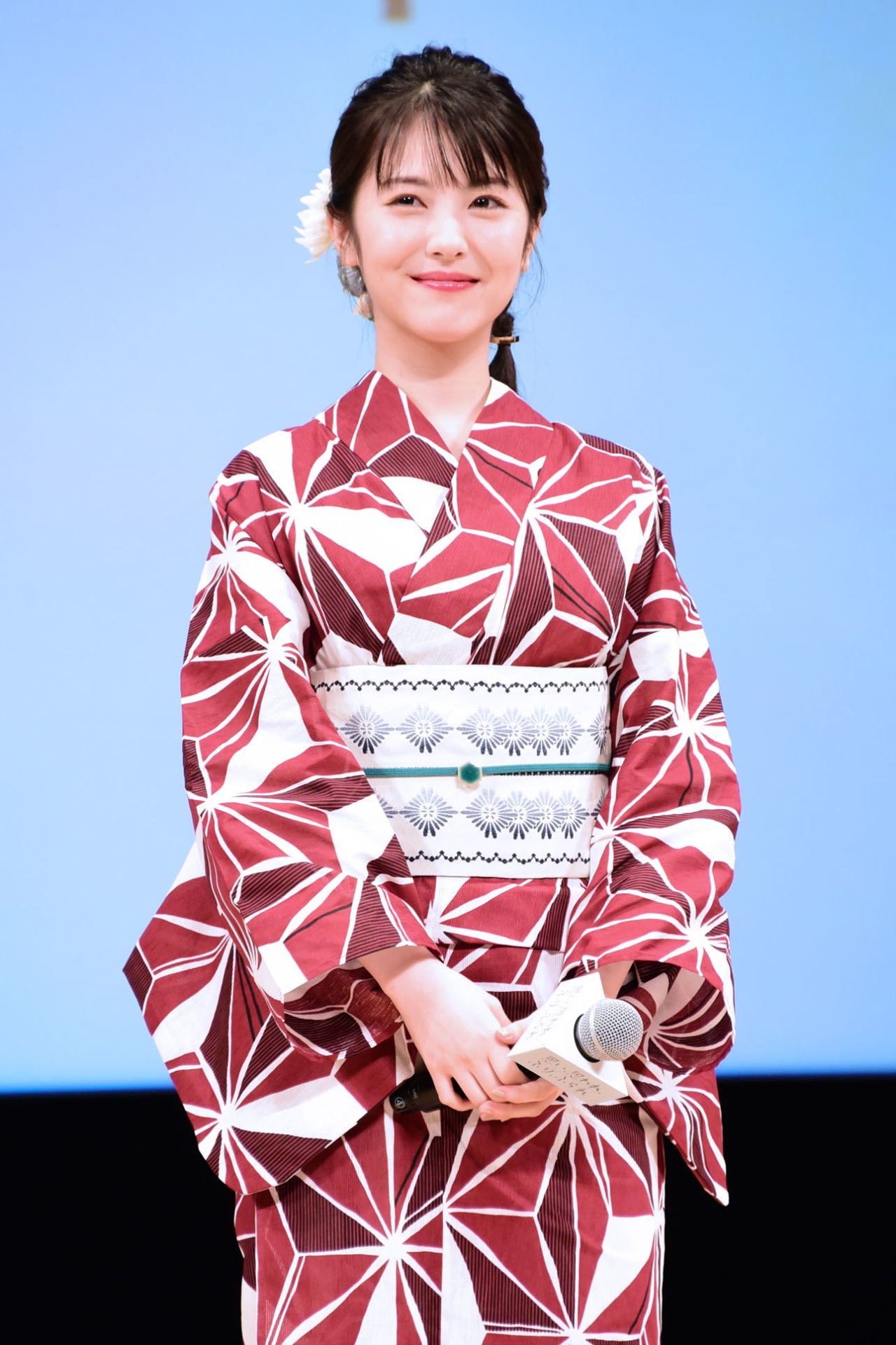浜辺美波