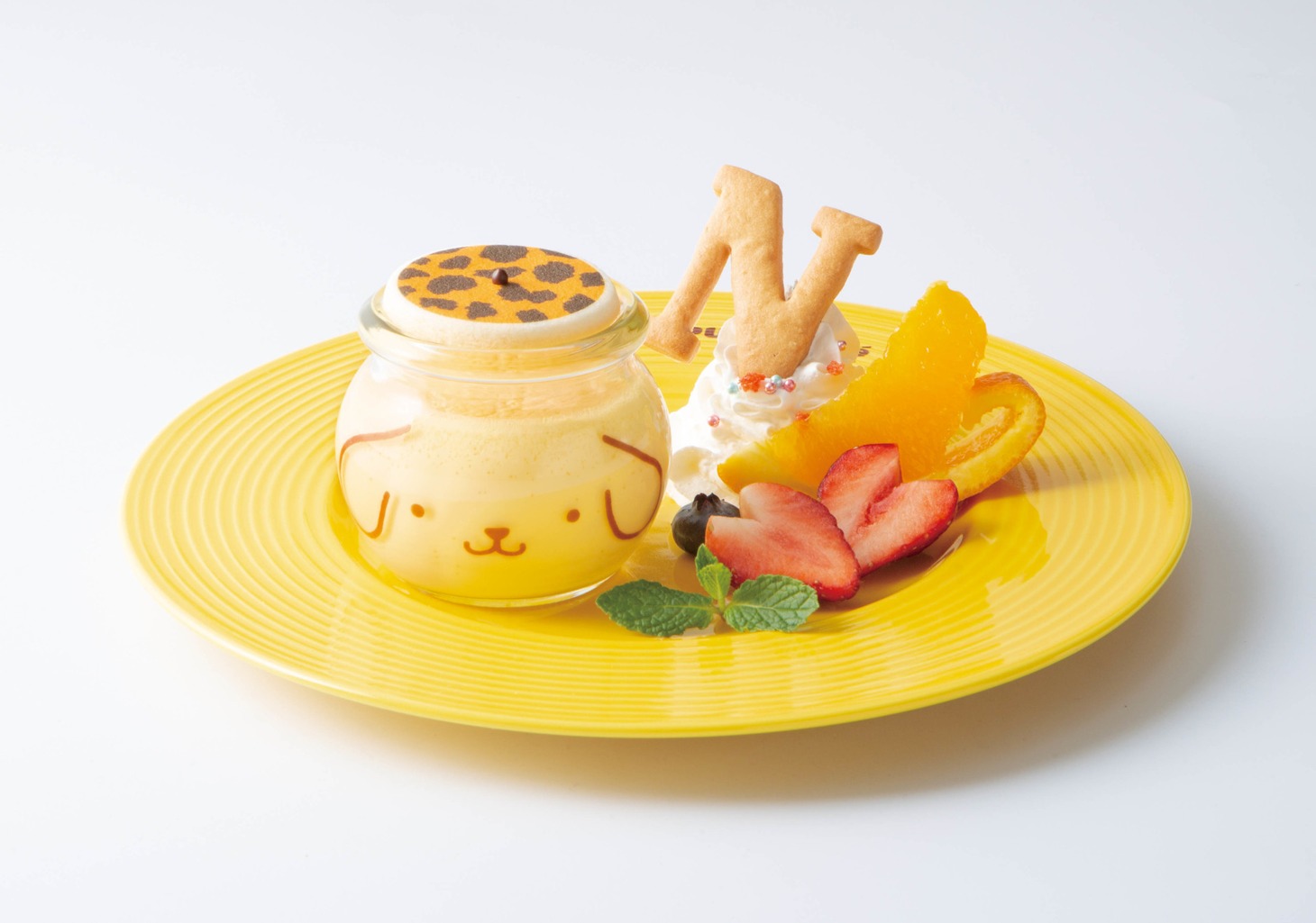 チームカラーの3色プリン（チームNカスタードプリン）