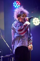 石井秀仁（Vo, G）