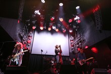 cali≠gariのライブの様子。