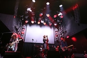 cali≠gariのライブの様子。