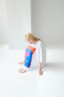 「room.13」graphic t-shirt