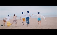 三阪咲「私を好きになってくれませんか」ミュージックビデオのワンシーン。