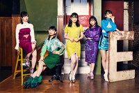 人気画像8位は「たこやきレインボーの春名真依、不適切発言により活動自粛」より、たこやきレインボー。