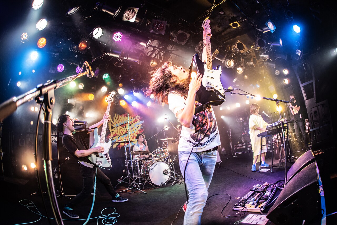 Wienners、ライブできる喜び爆発させた無観客ワンマン「歌っていて俺はめちゃくちゃ幸せです」