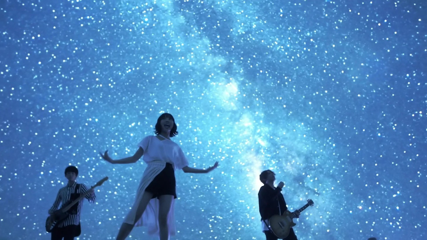 スピラ・スピカ「Twinkle」ミュージックビデオより。