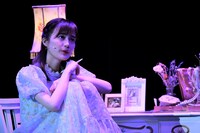 「Happily Ever After」より、生田絵梨花。（撮影：桜井隆幸）