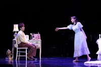 「Happily Ever After」より。（撮影：桜井隆幸）