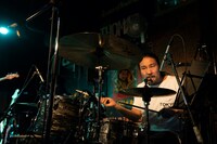 BOBO（Dr）（撮影：宮田維人）