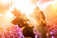 タイマンを張るレーレとBUTCH。