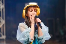 視聴者に挨拶をするあーりん。（撮影：上飯坂一）