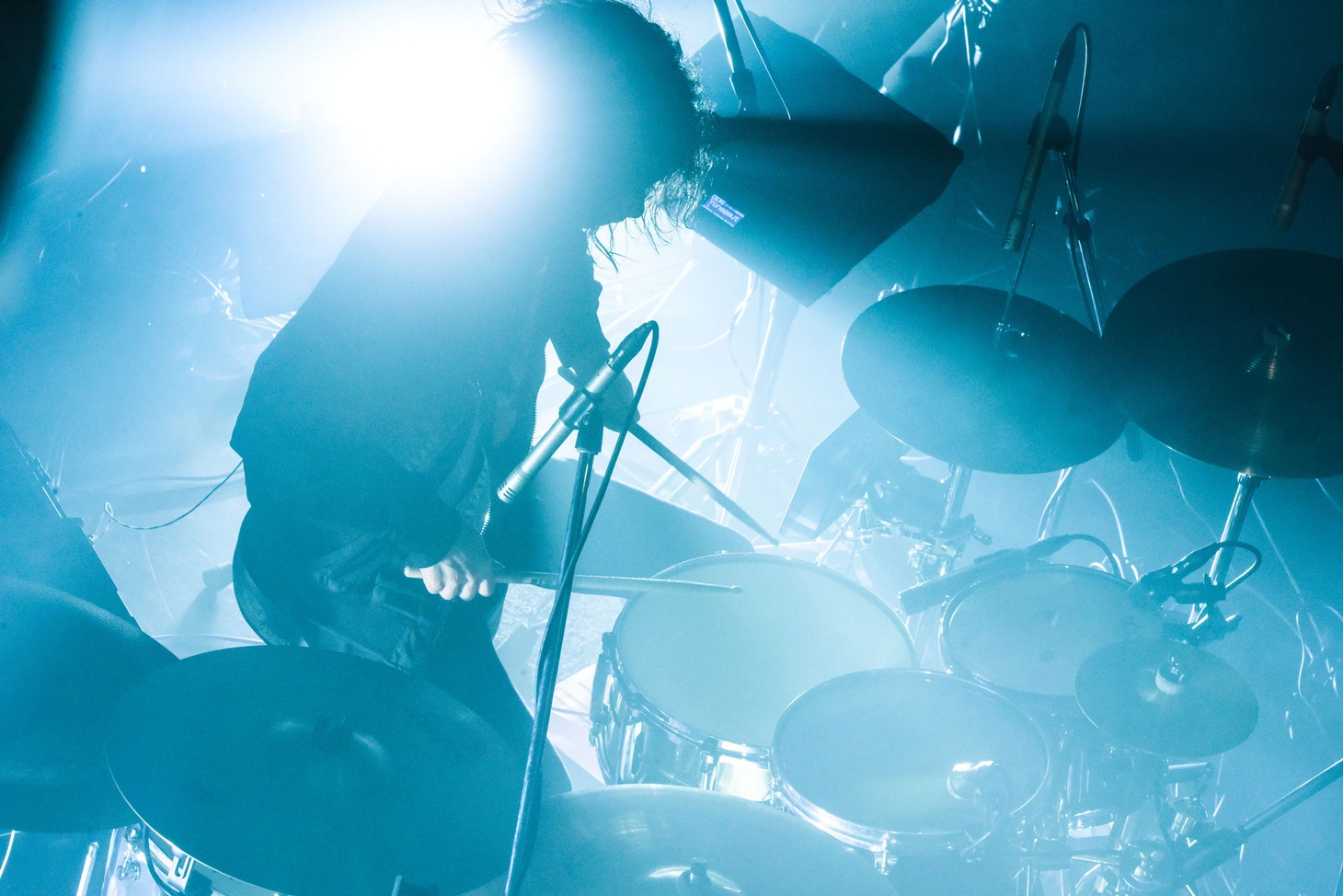 神はサイコロを振らない Streaming Live「理-kotowari-」より、黒川亮介（Dr）。（Photo by MASANORI FUJIKAWA）