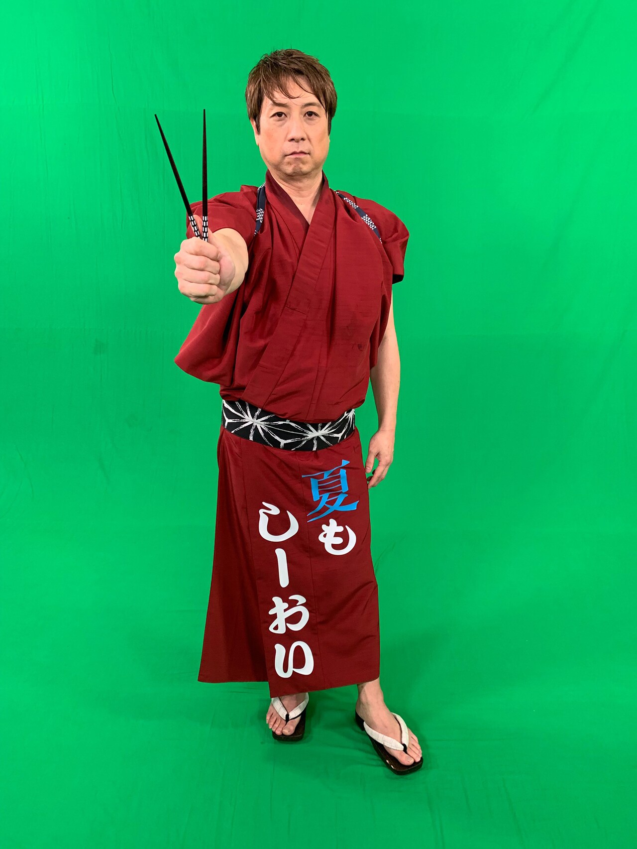 松本玲二 - TUBEがコスプレ姿で盆踊り！「日本の夏からこんにちは」MV