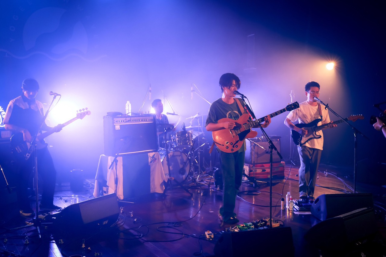 Yogee New Waves「LIVEWIRE -Yogee New Waves Presents -Naked-」の様子。