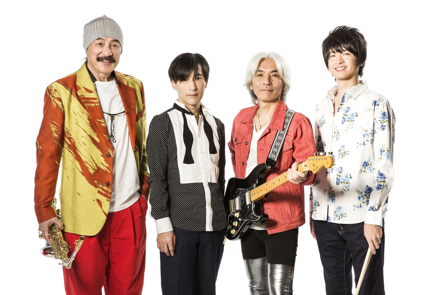 T-SQUARE。左から2人目が河野啓三（Key）。