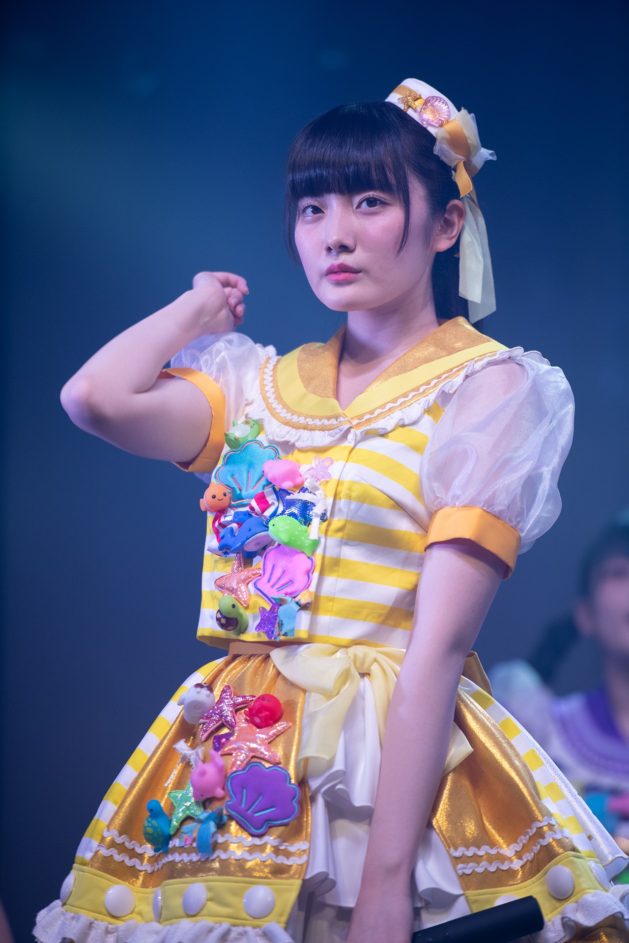 山本莉唯