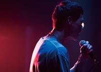 映画「花と雨」より。(c)2019「花と雨」製作委員会