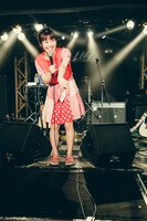 眉村ちあき（撮影：二宮ユーキ）