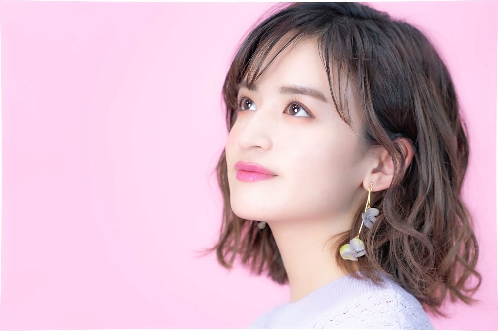 山出愛子が“愛子の日”に新曲リリース発表、リリックビデオのショートバージョン公開