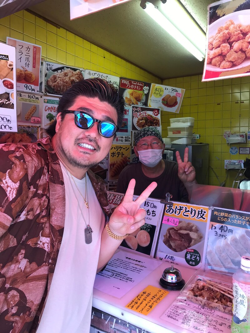 RED RICE（湘南乃風）「花日」ミュージックビデオ撮影時のオフショット。