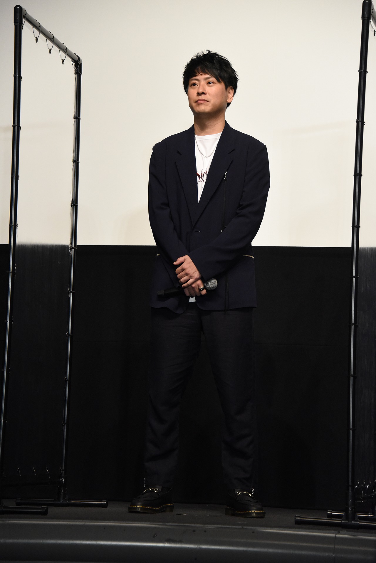 山下健二郎