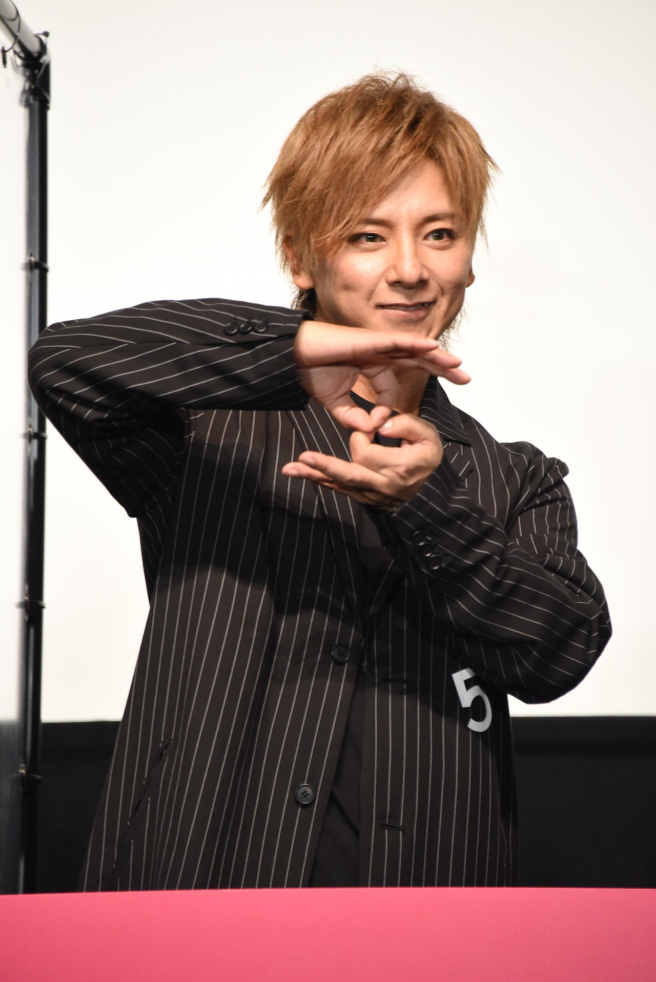 松岡充