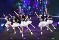 「超ときめき▽宣伝部の未来へつながる超ときめき▽コースター」の様子。