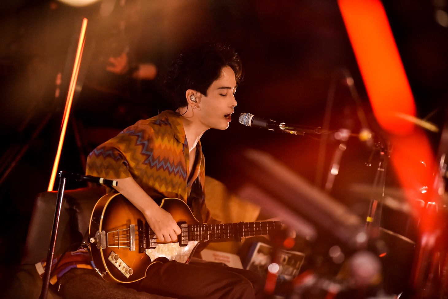 三原康司（B, Vo）（Photo by AZUSA TAKADA）