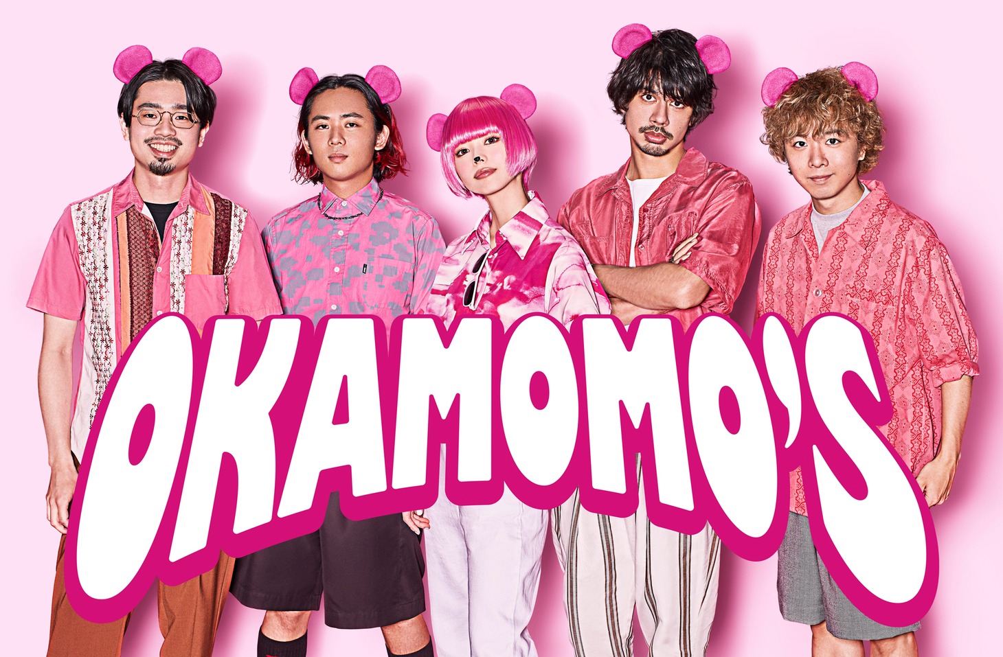 最上もがとOKAMOTO'Sが扮するOKAMOMO'S。