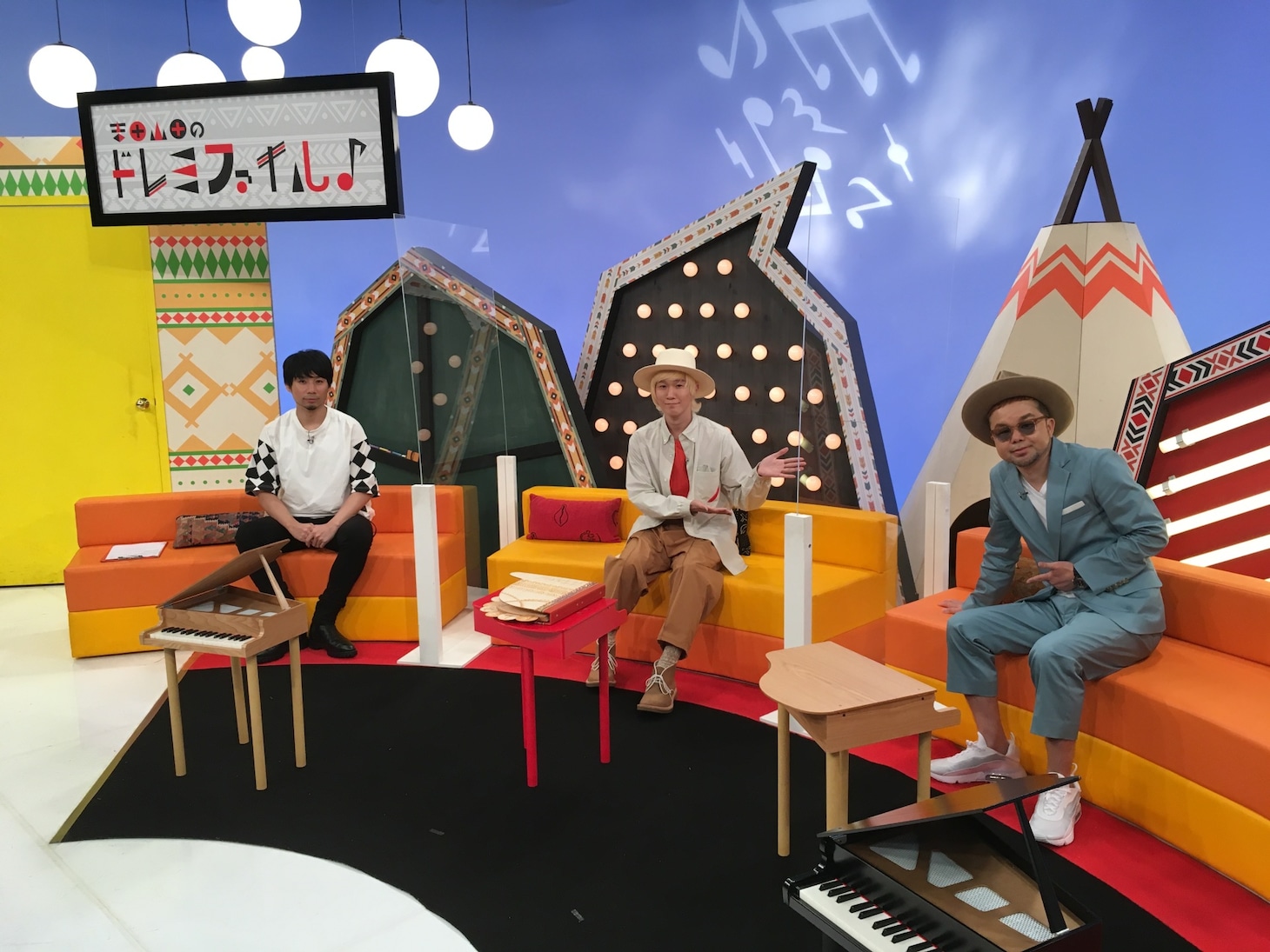 左から吉田山田、西寺郷太（NONA REEVES）。