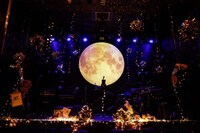 2018年11月に開催された「HOME GIRL」の様子。テーマは「銀河」。