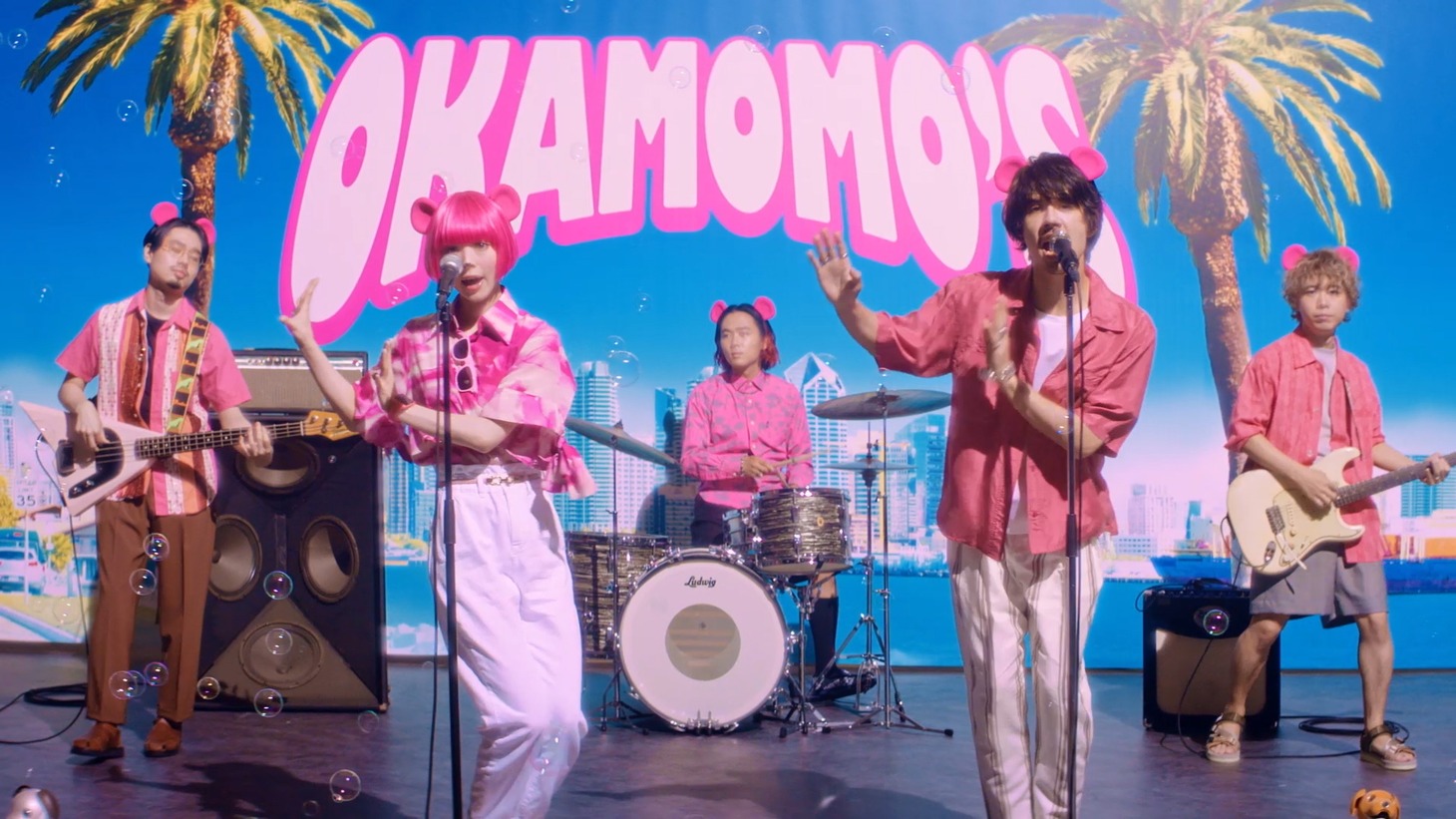 「アイアムモモ」のワンシーン。