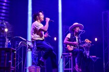 左からRIKU、平井大。（Photo by AZUSA TAKADA）