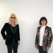 左からROLAND、ヒャダイン。(c)テレビ朝日