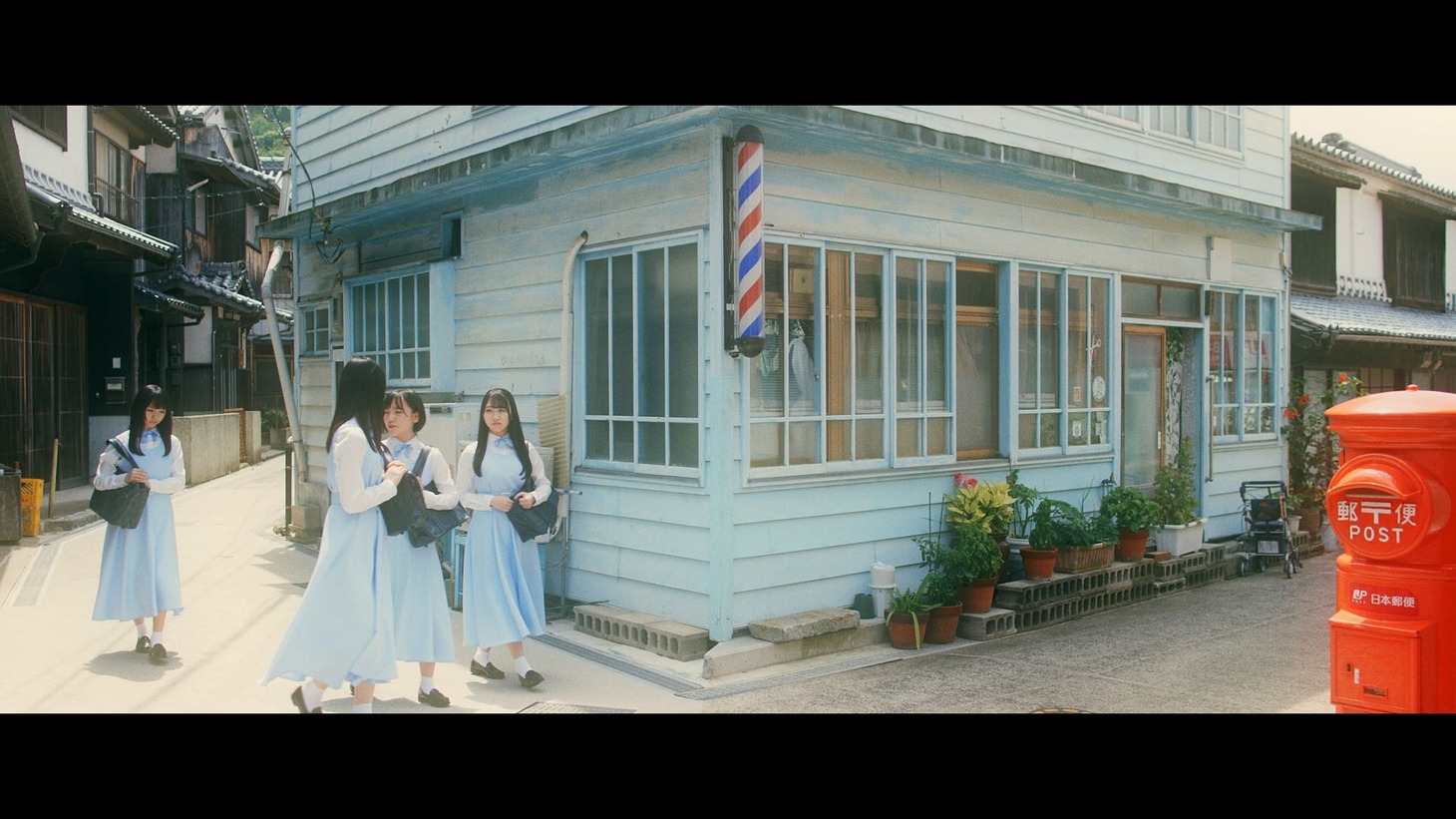 STU48「思い出せる恋をしよう」のミュージックビデオ“2期研究生歌唱ver.”のドラマシーン。