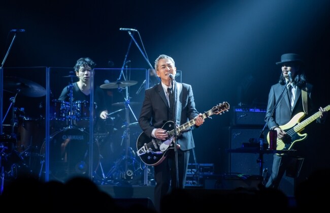 佐野元春が映像配信するマンスリー企画スタート、第1弾は2018年のツアーファイナル