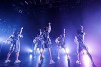 「Devil ANTHEM. Hang Out With Sound TOUR」初日公演の様子。（写真提供：エイジアプロモーション）