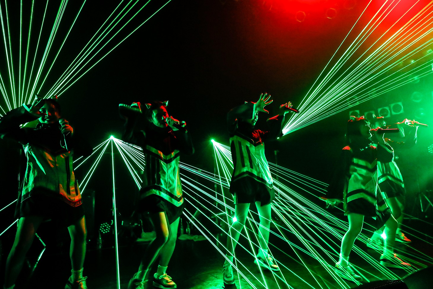 「Devil ANTHEM. Hang Out With Sound TOUR」初日公演の様子。（写真提供：エイジアプロモーション）