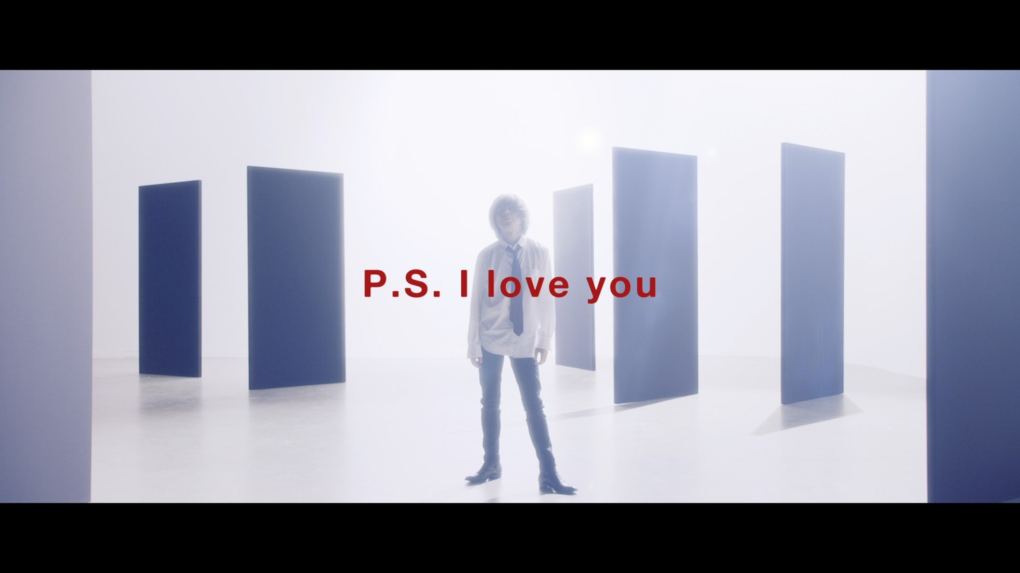宮本浩次「P.S. I love you」ミュージックビデオより。