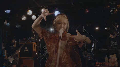 大森靖子（写真提供：エイベックス）